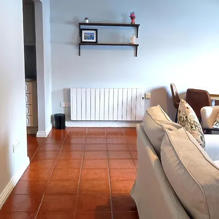 Chara House شقة
